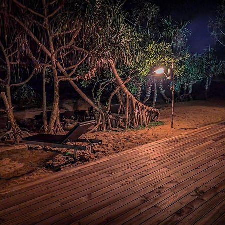 Ananya Beach Resort Тангале Екстериор снимка