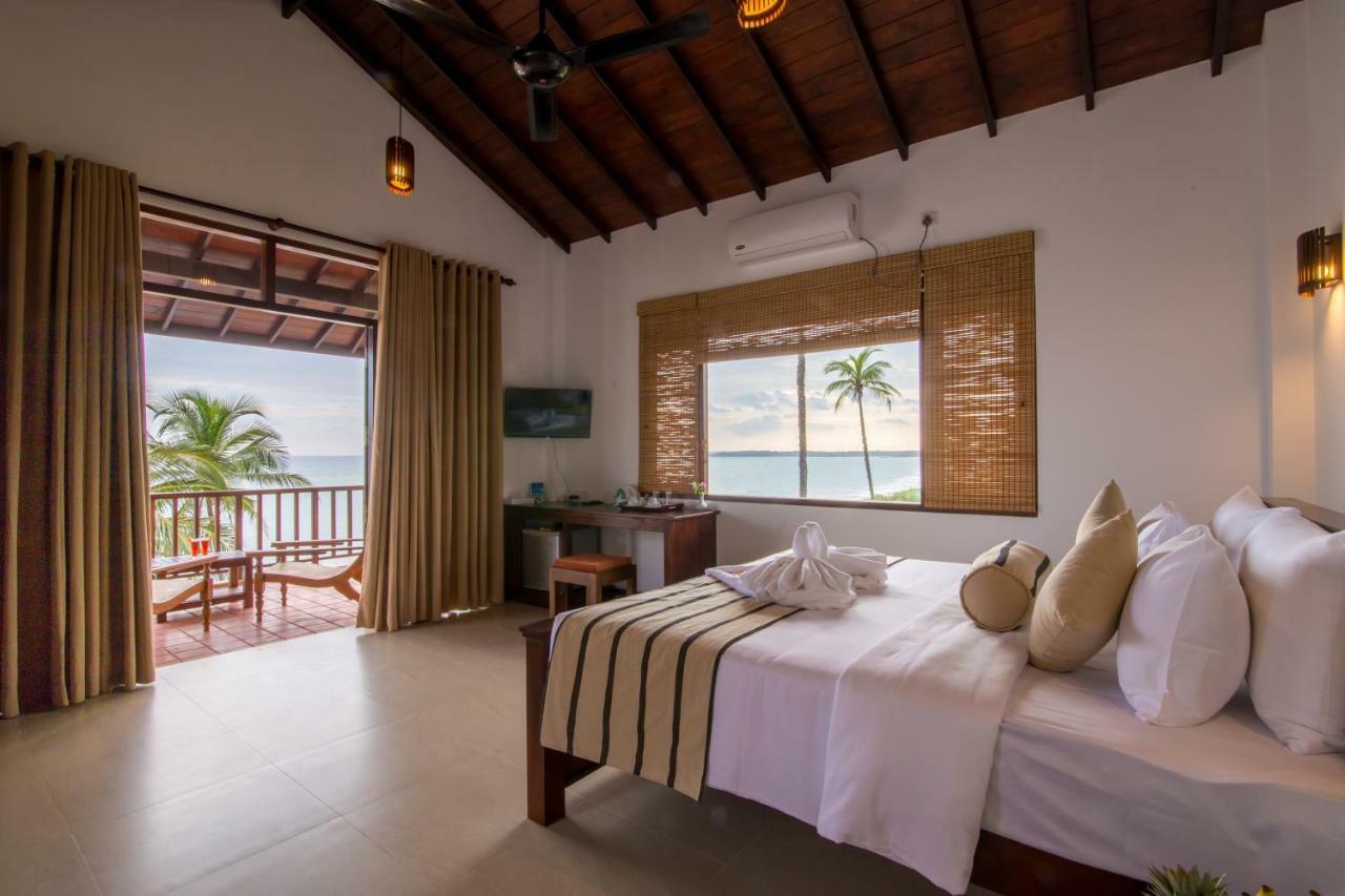 Ananya Beach Resort Тангале Стая снимка